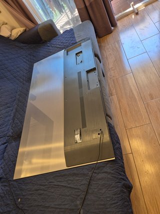 Televisor LG OLED65C8PLA para piezas o reparación