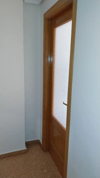 Puerta madera roble con cristal