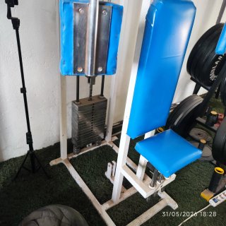 Máquina de Pecho/Contratora Pectoral Profesional