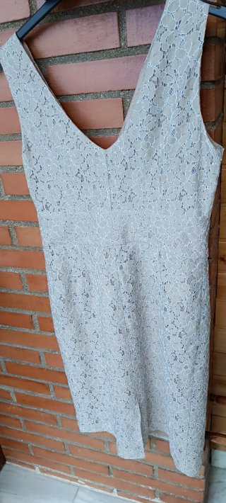 Vestido y Chaqueta Amitie Beige
