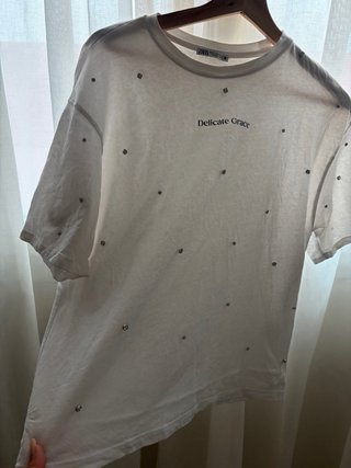Camiseta Zara M con pedrería