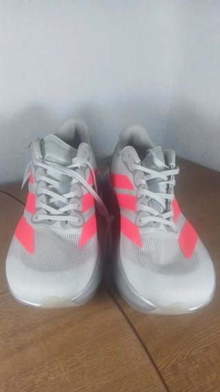 Adidas EVO SL - Zapatillas Grises y Rosas
