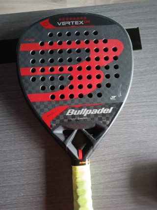 Pala Bullpadel Vertex 04 JT