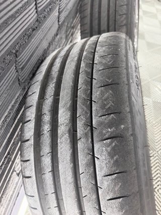 Michelin Super Sport 225/40/18 50€ cada rueda