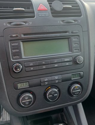 Volkswagen Golf 2004