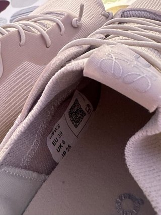 Zapatillas On Running Beige/Rosa