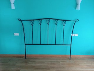 Cabecero de hierro forjado negro