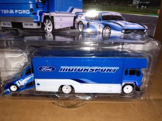 Hot Wheels Team Transport Ford Capri GR5.