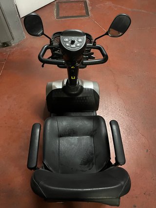 Silla motor Vermeiren Eris Eléctrica para ancianos
