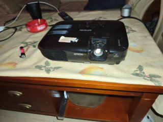 Proyector Epson EB-S72