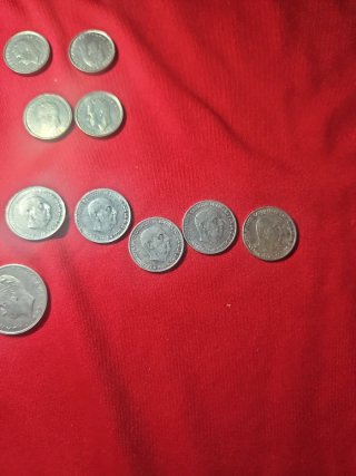 Lote monedas España 10, 2, 1 pesetas, 50 y 10 cent
