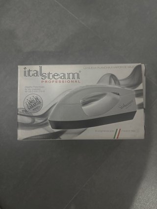 Plancha de vapor Italsteam nueva en su caja