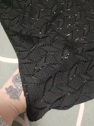 Camiseta encaje negra manga larga