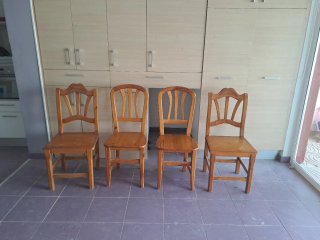 Sillas de madera rústicas (4 unidades)