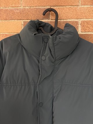 Chaqueta acolchada hombre gris
