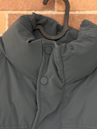 Chaqueta acolchada hombre gris