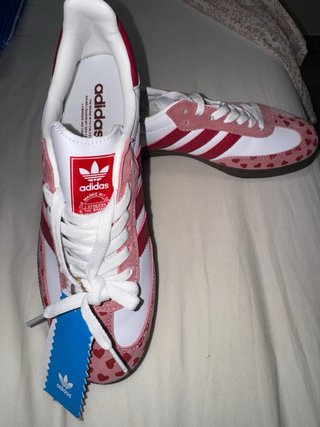 Adidas Samba Corazones Rosa y Blanco