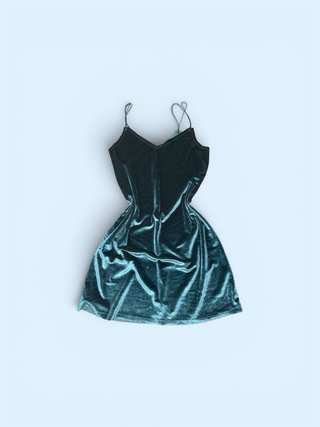 Vestido Pull&Bear terciopelo verde