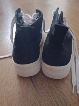Zapatillas Stradivarius negras plataforma