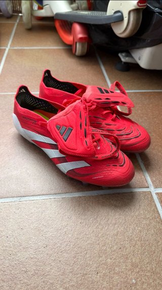 Botas de fútbol Adidas Predator Rojas