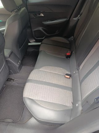 Peugeot 2008 2021