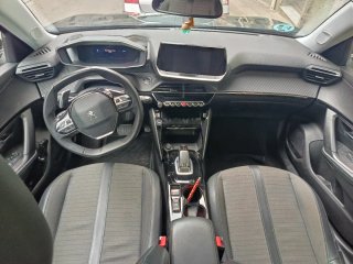 Peugeot 2008 2021