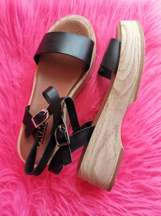 Sandalias plataforma Piel Talla 39 Nuevas caja