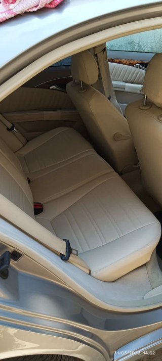 MERCEDES E320 CDI W211
