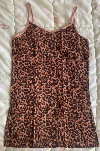 Camiseta tirantes animal print mujer