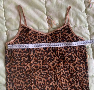 Camiseta tirantes animal print mujer