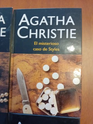 Agatha Christie, Colección 8 libros.