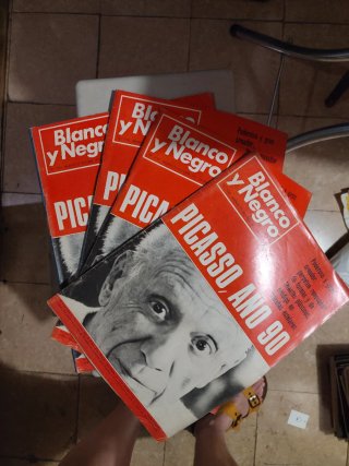 Lote revistas Blanco y Negro años 70