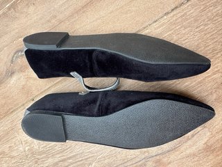 Zapatos planos negros terciopelo Unit talla 37
