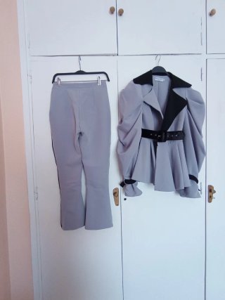 Traje de chaqueta y pantalón