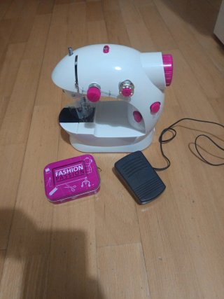 Máquina de coser infantil