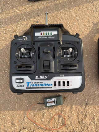 Emisora E-sky 0406A 6 Canales 35MHz