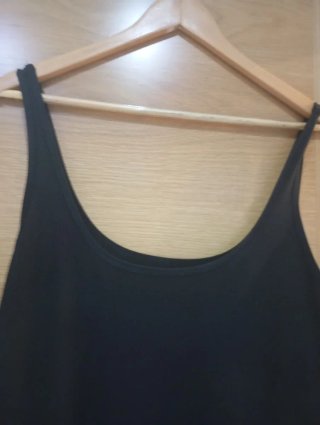 Vestido negro de punto