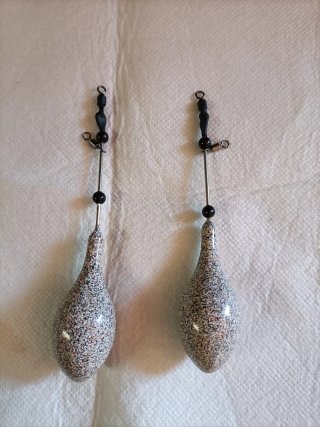 10 Plomos de pesca con giratorio