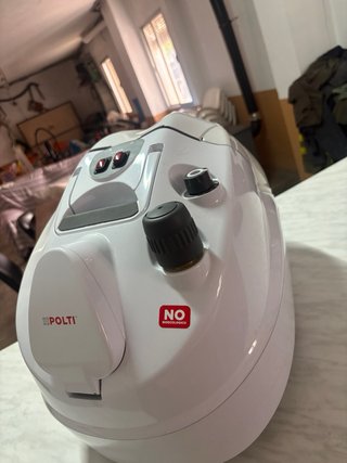 Vaporeta Polti FAV30 con accesorios