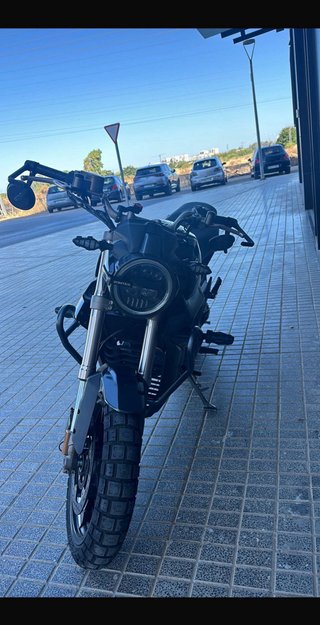 Zontes G1 125 Negra - Casi Nueva