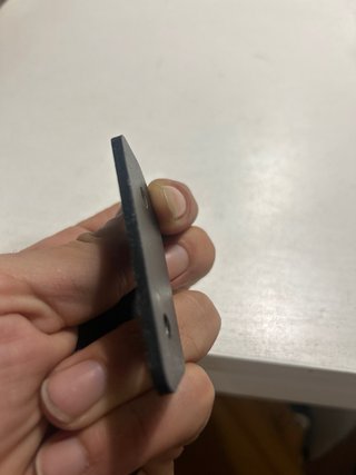 Piezas metálicas para tapar agujeros guardabarros
