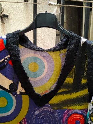 Chaqueta Zara y Camiseta Multicolor