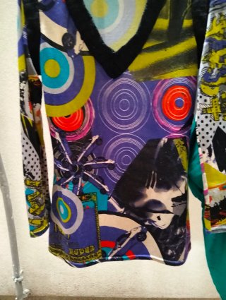 Chaqueta Zara y Camiseta Multicolor