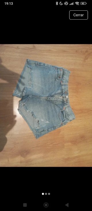 Pantalón corto vaquero Zara