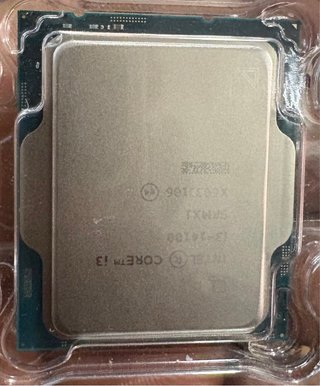 CPU Intel Core i3-14100
