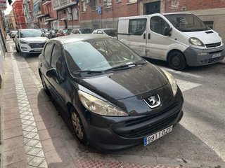 Peugeot 207 2006