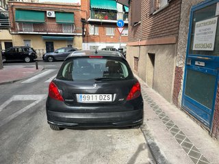 Peugeot 207 2006