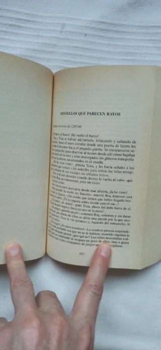 Lote 2 libros novela historica