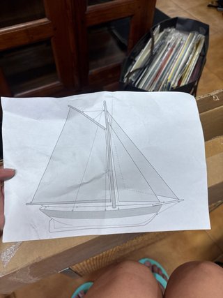 Maqueta de velero de madera