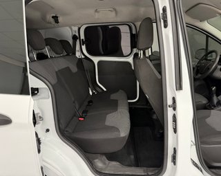 Ford Transit Courier 2015